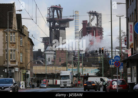 Deutschland, Duisburg, ThyssenKrupp Steel Mill, Kaiser Wilhemstr, Stahlwerk, Stockfoto