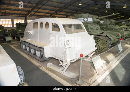 REGION Moskau - 1. September 2015: Halbkettenfahrzeug Schneemobil b-2 kanadischen Streitkräfte im Museum von gepanzerten Fahrzeugen, Kubinka in der Nähe von Moskau Stockfoto