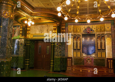 Jugendstil-Interieur von Liszt Musikakademie Liszt Ferenc Tér, Teresienstadt, Budapest, Ungarn Stockfoto