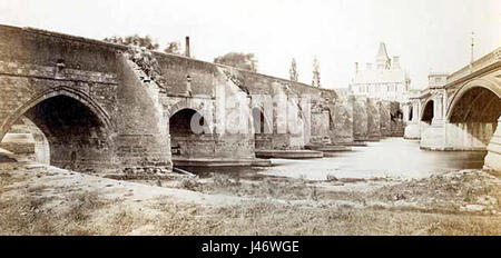 Alte und neue Trent Brücken 1871 Stockfoto