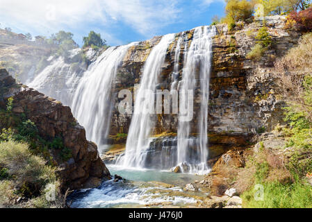 Tortum Wasserfall ist der größte Wasserfall und es ist eines der bemerkenswertesten Naturschätze der Türkei Stockfoto