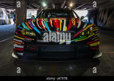 BMW M3 GT2 von Jeff Koons, 2010 BMW Art Cars Ausstellung, 35 Great Eastern Street, Shoreditch, London, England < ein Href = "https://prime.500px.com/photos Stockfoto