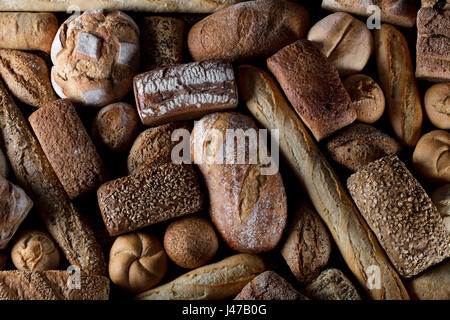 Backwaren. Gemischtes Brot Draufsicht Studio-Aufnahmen. Stockfoto