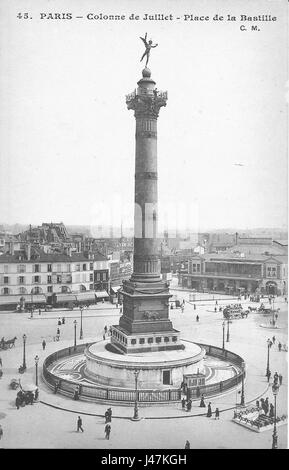 Dies bezieht sich auf die Julisäule (Colonne de Juillet) in Paris, die sich am Place de la Bastille befindet, einem Denkmal zum Gedenken an die Julirevolution von 1830. Stockfoto