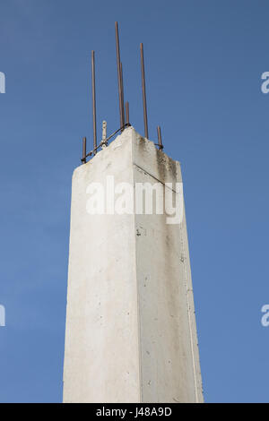 Stahlbetonpfähle Stockfoto