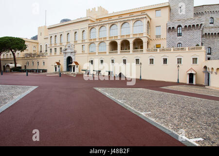 Palais Princier (Prince's Palast von Monaco) in Monte Carlo. offizielle Residenz des souveränen Fürsten von Monaco (derzeit Albert II.). Gebaut 1191. Stockfoto