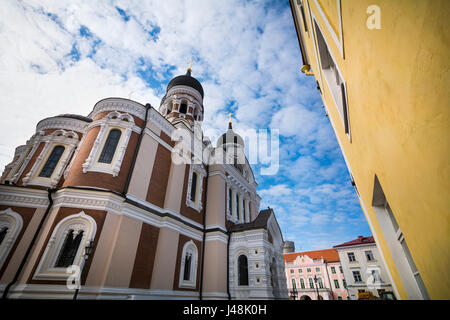Alexander Nevsky Kathedrale und die umliegenden Gebäude in der Altstadt von Tallinn Stockfoto