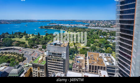 Australien, New South Wales, Sydney, Luftaufnahme des Sydney Harbour, die Royal Botanic Gardens, Farm Cove und Garden Island von One Farrer Place Stockfoto