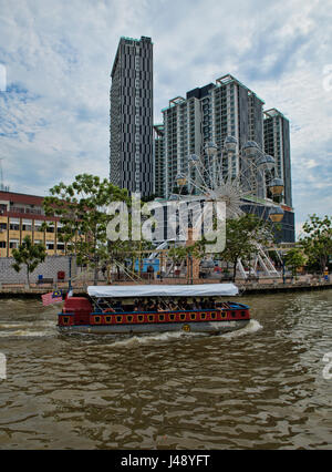 Bootsfahrt auf dem Fluss Melaka, Malacca, Malaysia Stockfoto