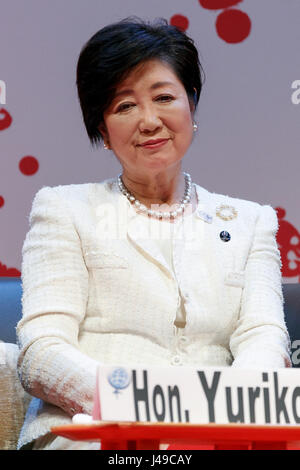 Tokio, Japan. 11. Mai 2017. Tokyo Gouverneur Yuriko Koike besucht die 2017 Global Summit of Women am 11. Mai 2017, Tokio, Japan. Die jährliche Global Summit of Women ist für die erste Zeit mit dem Ziel der Stärkung der japanischen Frauen durch die Reden der weibliche Führungskräfte aus privaten und öffentlichen Sektors in Tokio statt. Bildnachweis: Aflo Co. Ltd./Alamy Live-Nachrichten Stockfoto