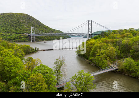 Skyline von Bear Mountain State Park von Fort Montgomery in Upstate New York Stockfoto