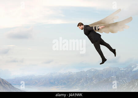 Fühlen sich frei und glücklich. Mixed-media Stockfoto