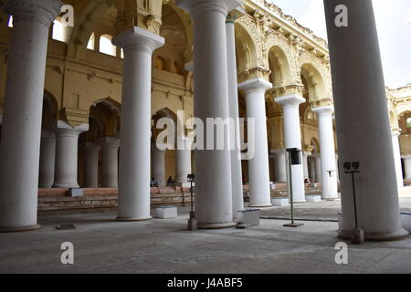 Madurai, Tamil Nadu - Indien - 21. März 2017 - innere Ansicht von Thirumalai Palace Stockfoto