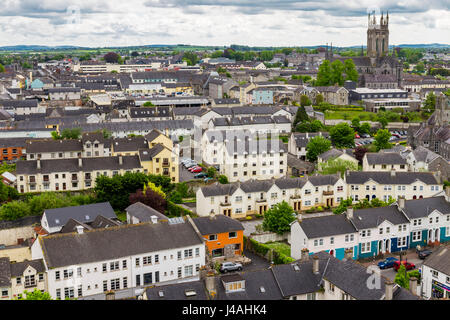 Panoramablick von Kilkenny mit Dom St. Marien (rechts), Irland Stockfoto