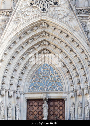 Haupteingang der Barcelona Kathedrale, Spanien. Stockfoto