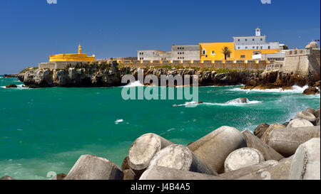 Küsten Blick auf die Fortaleza de Peniche Stockfoto