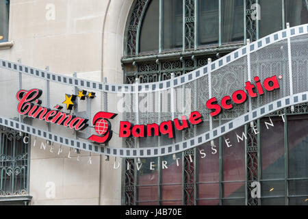 Montreal, CA - 11. Mai 2017: Fassade der Banque Scotia (Scotia Bank) Kino Stockfoto