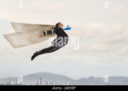 Fühlen sich frei und glücklich. Mixed-media Stockfoto