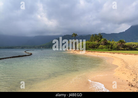 Kualoa Regional Beach Park auf der windzugewandten Seite von Oahu Hawaii Stockfoto