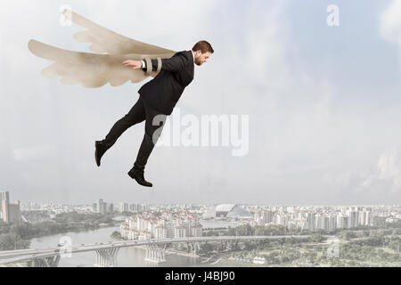 Fühlen sich frei und glücklich. Mixed-media Stockfoto