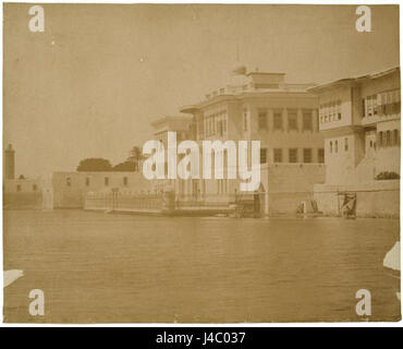 RAS el Tin Palace befindet sich in Alexandria, Ägypten und war im 19. Und frühen 20. Jahrhundert die offizielle Residenz ägyptischer Herrscher. Es hat einen bedeutenden historischen und kulturellen Wert und repräsentiert das königliche Erbe Ägyptens. Stockfoto