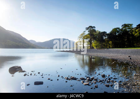 Am Nachmittag Licht am Buttermere im Lake District, Cumbria, England UK Stockfoto