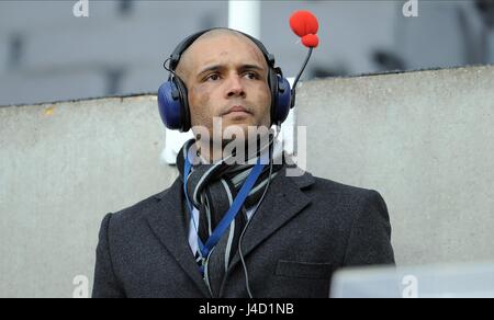 CLARKE CARLISLE ehemaliger FUßBALLER Pandit Fußballspieler & PUNDIT ST JAMES PARK NEWCASTLE ENGLAND 28. Februar 2015 Stockfoto