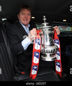 STUART MCCALL EX BRADFORD CITY BRADFORD CITY V READING FC VALLEY PARADE BRADFORD ENGLAND 7. März 2015 Stockfoto