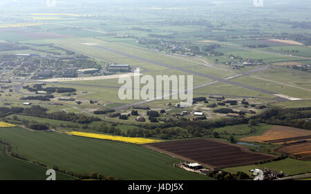 Luftaufnahme des Tornado Kampfjet auf dem Laufsteg etwa bis zum Abflug am RAF Leeming, North Yorkshire, UK Stockfoto