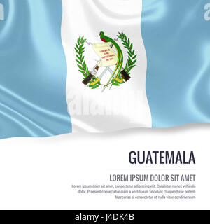 Seidige Flagge von Guatemala winken auf einem isolierten weißen Hintergrund mit dem weißen Textbereich für Ihre Anzeige Nachricht. 3D-Rendering. Stockfoto