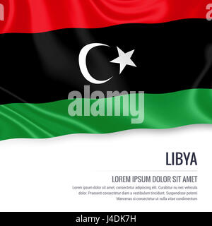 Seidige Flagge Libyen winken auf einem isolierten weißen Hintergrund mit dem weißen Textbereich für Ihre Anzeige Nachricht. 3D-Rendering. Stockfoto