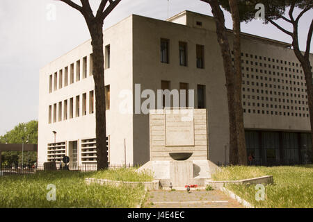 Rom, Italien. 12. Mai 2017. Doppel Explosion in Rom - Via Marmorata, im Zentrum der Stadt. Die Polizei hat zwei Explosionen in der gleichen Szene bestätigt. Credit: s. s./Alamy leben Nachrichten Stockfoto