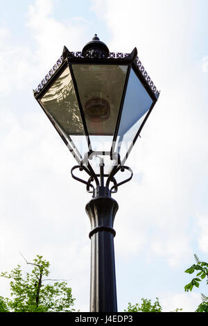 Detail der Lampe von einem traditionellen viktorianischen Straße Licht Stockfoto