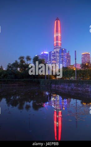 Ping An International Finance Centre, weltweit vierte höchste Gebäude im Jahr 2017 auf 600m, Futian, Shenzhen, Guangdong, China, Asien Stockfoto