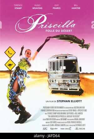 The Adventures of Priscilla, Königin der Wüste-Jahr: 1994 Australien Direktor: Stephan Elliott Hugo Weaving Filmplakat (Fr).  Es ist verboten, das Foto aus dem Kontext der Promotion des Films zu reproduzieren. Es muss die Filmgesellschaft und/oder der Fotograf von zugewiesen oder von autorisierten / erlaubt am Set von der Filmgesellschaft gutgeschrieben werden. Nur für redaktionelle Nutzung. Photo12 gewährt keine Persönlichkeitsrechte der Personen vertreten. Stockfoto