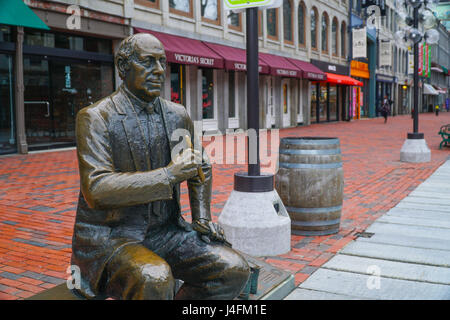 Bronzestatue an North Boston Fußgängerzone - BOSTON, MASSACHUSETTS Stockfoto