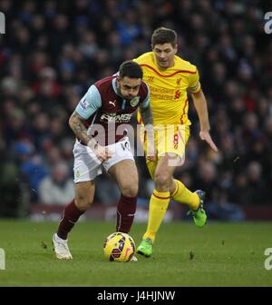 DANNY INGS, Steven Gerrard, LIVERPOOL, BURNLEY BURNLEY V V LIVERPOOL Barclays Premier League, 2014 Stockfoto