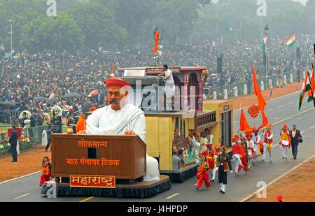 Maharashtra Bezirk Tableau durchläuft der Rajpath zeremonielle Boulevard während der 68. Republik Day Parade 26. Januar 2017 in Neu-Delhi, Indien. (Foto von Gajender Singh /PIB über Planetpix) Stockfoto