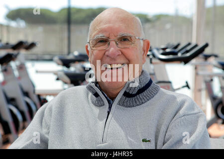 Andrés Gimeno Tolaguera, spanischer Tennisspieler. Stockfoto