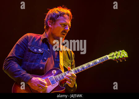 Sturgill Simpson führt auf 2017 Beale Street Music Festival in Tom Lee Park in Memphis, Tennessee am 7. Mai 2017. Stockfoto