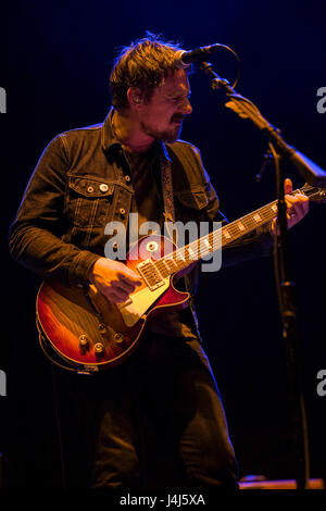 Sturgill Simpson führt auf 2017 Beale Street Music Festival in Tom Lee Park in Memphis, Tennessee am 7. Mai 2017. Stockfoto