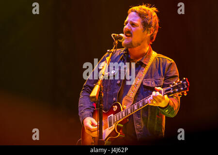 Sturgill Simpson führt auf 2017 Beale Street Music Festival in Tom Lee Park in Memphis, Tennessee am 7. Mai 2017. Stockfoto
