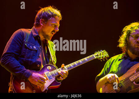 Sturgill Simpson führt auf 2017 Beale Street Music Festival in Tom Lee Park in Memphis, Tennessee am 7. Mai 2017. Stockfoto