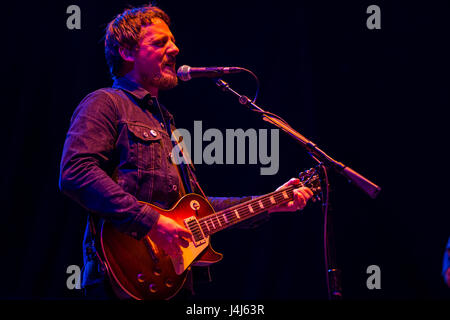 Sturgill Simpson führt auf 2017 Beale Street Music Festival in Tom Lee Park in Memphis, Tennessee am 7. Mai 2017. Stockfoto