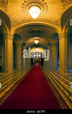 Stock Foto - Innere des Palastes des Parlaments in Bukarest, der Hauptstadt von Rumänien Stockfoto