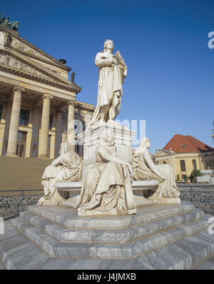 Deutschland, Berlin, den Gendarmenmarkt, Theater, Schillers Denkmal Europa, Stadt, Hauptstadt, Teil der Stadt, Berlin-Mitte, Gebäude, Architektur, Sehenswürdigkeit, baut im Jahre 1821, Architekt Karl Friedrich Schinkel, Theater, Theater Gebäude, Denkmal, deutscher Schriftsteller, Friedrich Schiller, Kultur Stockfoto