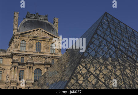 Frankreich, Paris, Musée du Louvre, Glaspyramide, Detail Europa, Hauptstadt, Museum, Kunstsammlung, Kunstmuseum, Quadrat, Pyramide, Stahl Glaspyramide, Eingabe, input Range, strukturieren, Gebäude, Architektur, Baustil, Tourismus, Sehenswürdigkeit, Kultur, Kunst, Le Louvre Stockfoto