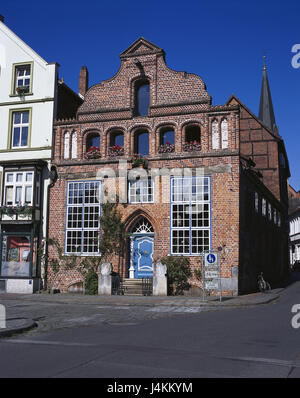 Deutschland, Niedersachsen, Lüneburg, weist, Ziegelgebäude Europas, Stadt, alte Hafengebiet vierte, Fußgängerzone, Haus Wohnhaus, Backsteinbau, Satteldach, Baustil, Architektur, Kultur, Ort von Interesse Stockfoto