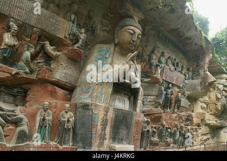 China, Provinz Chongqing, darüber hinaus buddhistische Steinskulpturen, Buddha Asien, Ostasien, Ort von Interesse, Kultur, Felsen, Felswand, Relief, Charakter, Figuren, Statuen, Statue, Stein, Skulptur, Bildhauerei, Kunst, glauben, Religion, Song Dynastie, UNESCO-Weltkulturerbe Stockfoto