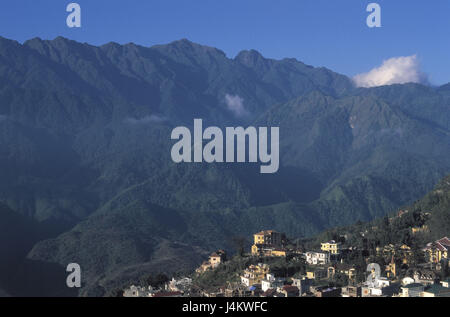 Vietnam, Provinz Lao Cai, Sa Pa, lokale Übersicht Süd-Ost-Asien, Berge, Berglandschaft, hochgelegenen Kurort, Sapa, Hochtal, chinesischen Rand, Berge, Fansipan, PhanSi Pan, der höchste Berg Vietnams Stockfoto